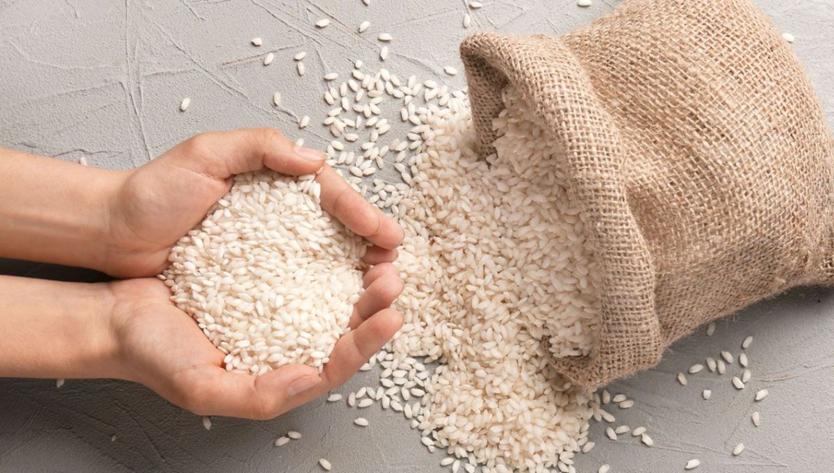 Cómo identificar el arroz plástico del original