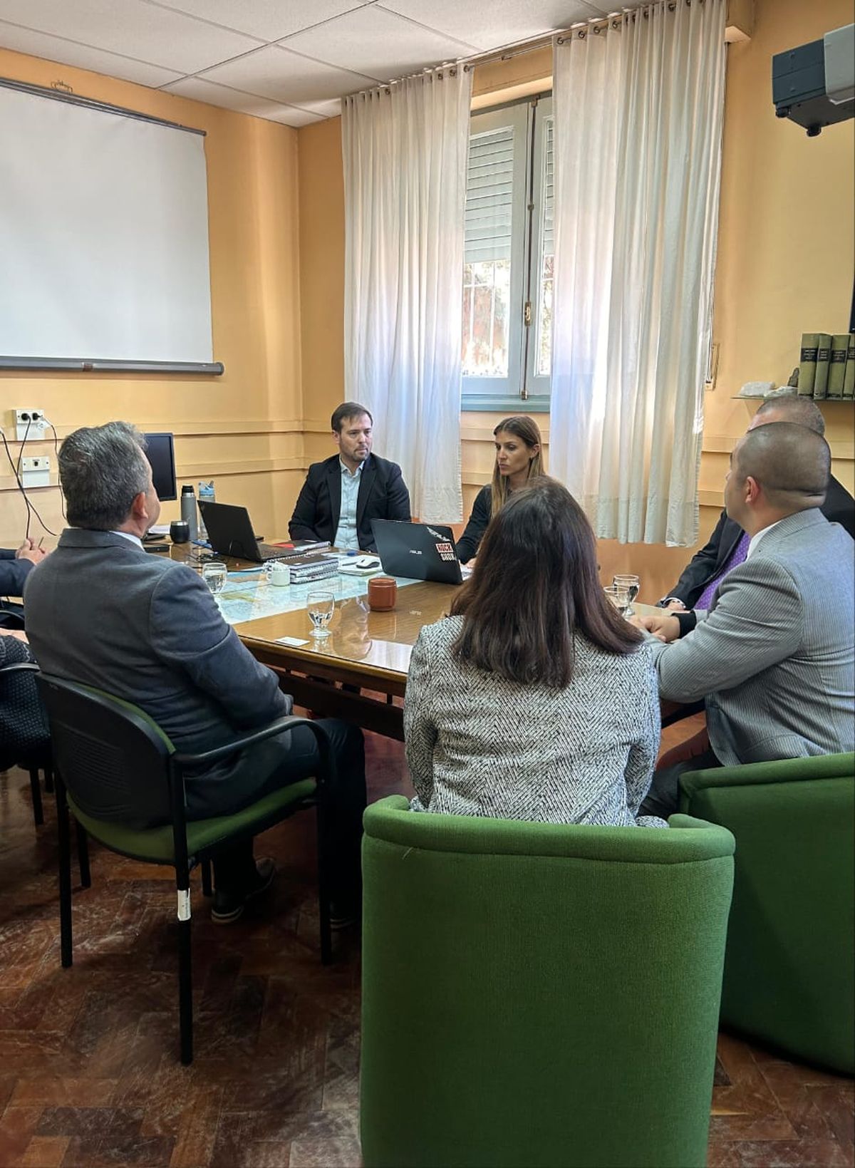 En la Dirección de Minería se anunció el inicio de la certificación de normas de calidad para la actividad. En la Dirección de Minería se anunció el inicio de la certificación de normas de calidad para la actividad.