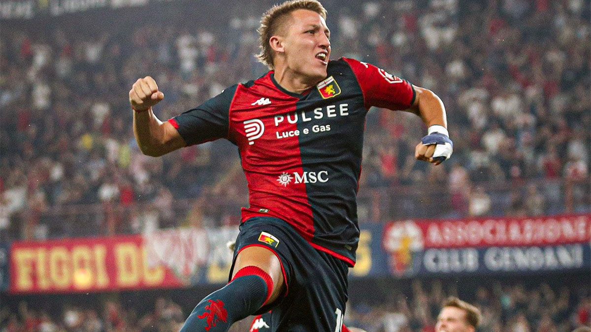 Mateo Retegui marcó un doblete para el Genoa.