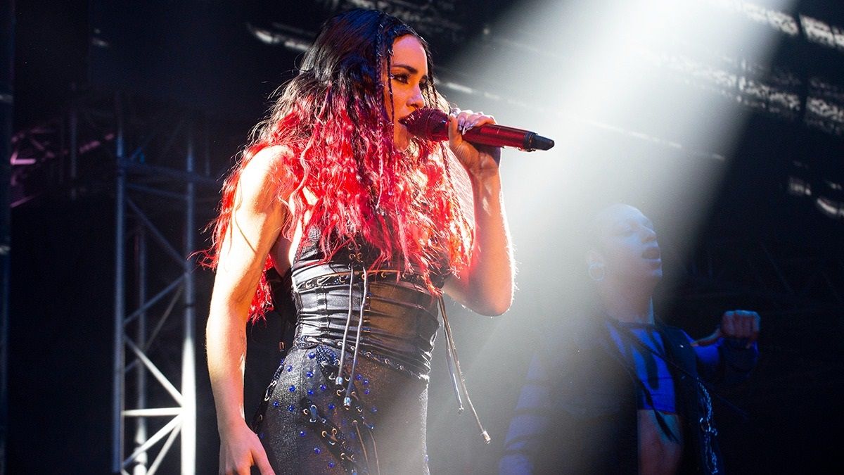 Lali presentó Disciplina Tour en el Arena Maipu.