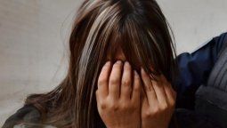 El drama de una joven que conoció a un hombre que la mantuvo secuestrada 22 días