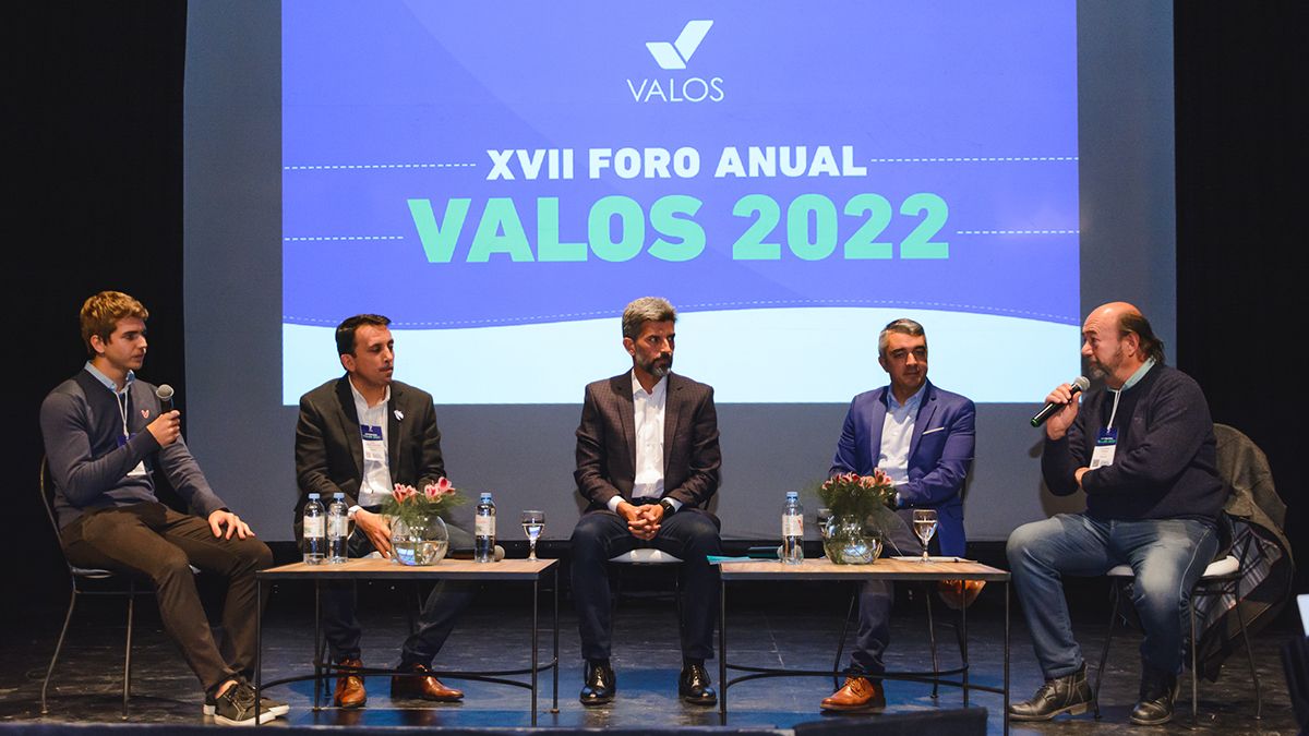 En el Foro Anual Valos 2022 se hicieron presentes e incluso expusieron intendentes.