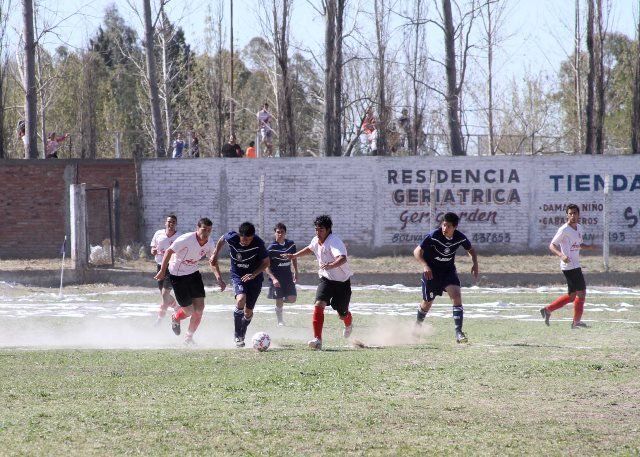 Se suspendió el fútbol local