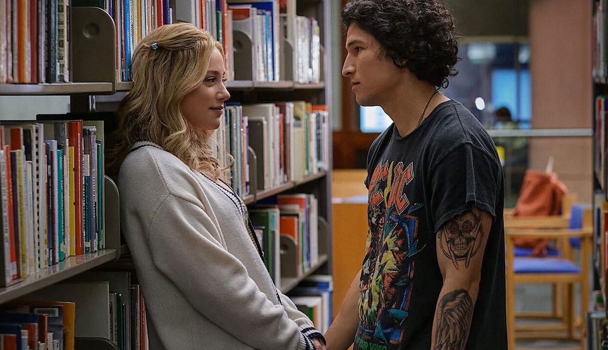 Lili Reinhart es la protagonista de la película de Netflix Las dos vidas. Lili Reinhart es la protagonista de la película de Netflix Las dos vidas. 