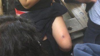 Denunciaron que la policía de Chile irrumpió en un colegio de niñas y las agredió
