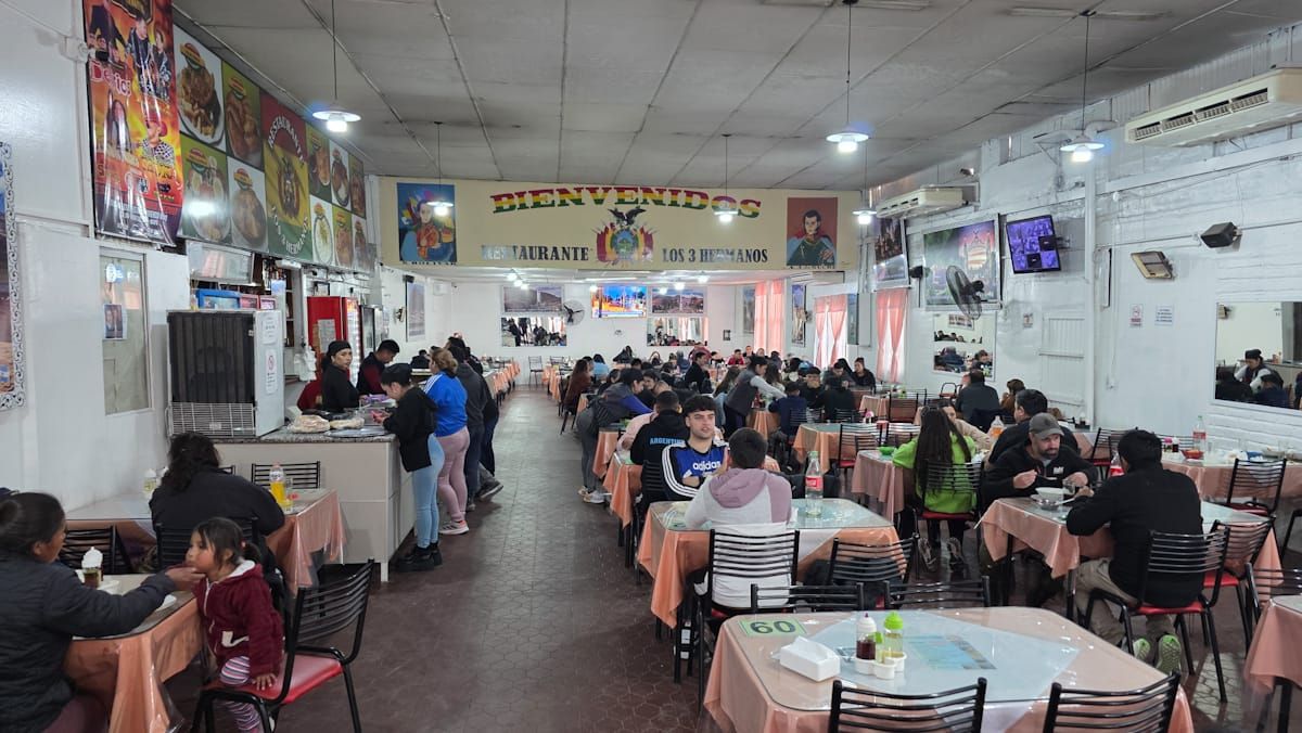 Los tres hermanos está en esa zona de Guaymallén desde hace 24 años. Los tres hermanos está en esa zona de Guaymallén desde hace 24 años.