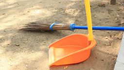 Cómo reutilizar una vieja escoba o un escobillón: ideas sencillas y rápidas Cómo reutilizar una vieja escoba o un escobillón: ideas sencillas y rápidas