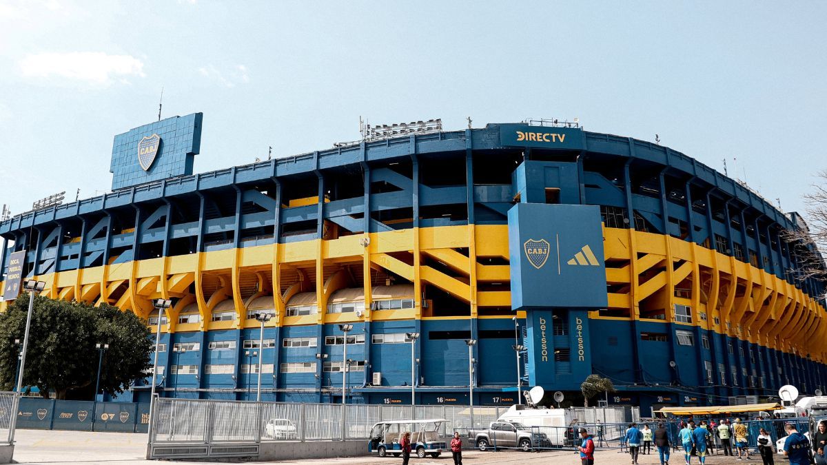 La conducción de Boca Juniors de  Juan Román Riquelme tiene como bandera el proyecto de ampliar La Bombonera.