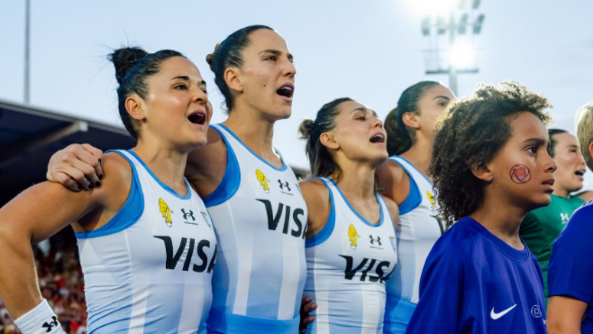 Una gran tarea defensiva le sirvió a Las Leonas para neutralizar a las dueñas de casa y finalizar como líderes del Grupo, evitando a Países Bajos en semifinal. Una gran tarea defensiva le sirvió a Las Leonas para neutralizar a las dueñas de casa y finalizar como líderes del Grupo, evitando a Países Bajos en semifinal.