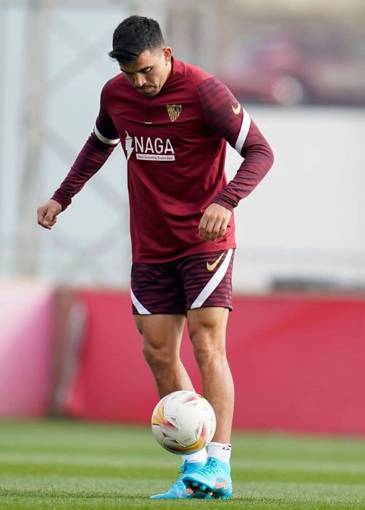 Marcos Acuña, inactivo en Sevilla, preocupa a la Selección Argentina