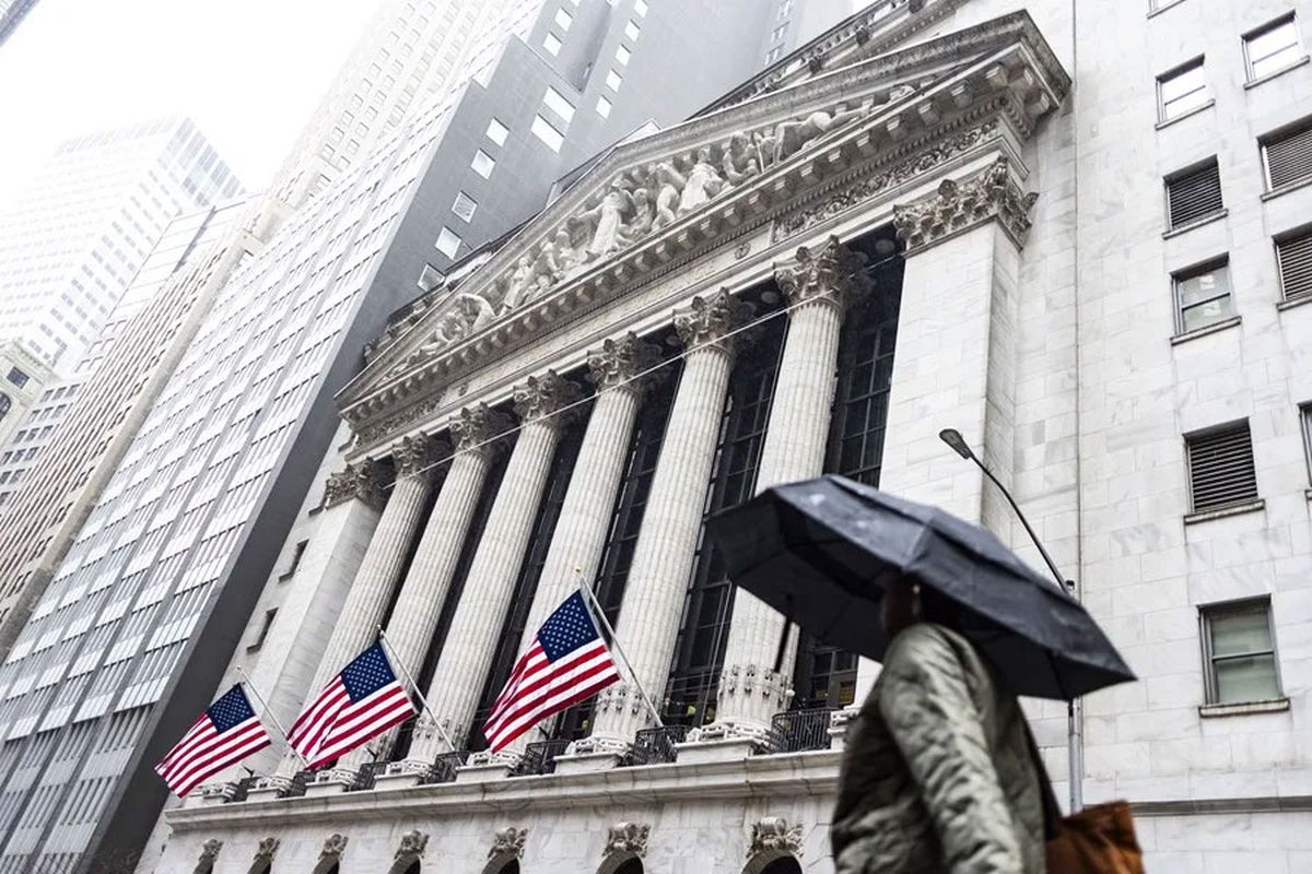 Wall Street cerró junio en alza. Edificio de la Bolsa de Nueva York en Estados Unidos (Archivo). Crédito: EFE/EPA/ Justin Lane. Wall Street cerró junio en alza. Edificio de la Bolsa de Nueva York en Estados Unidos (Archivo). Crédito: EFE/EPA/ Justin Lane.