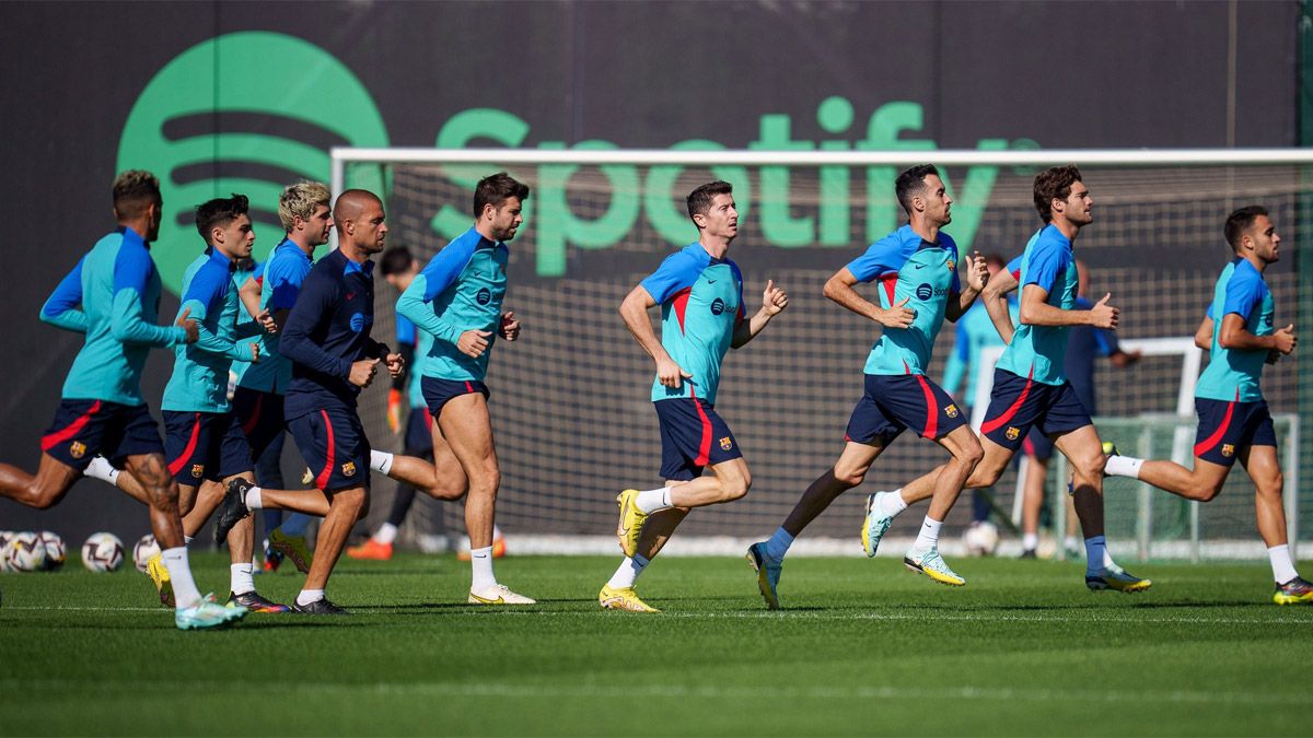 El Barcelona, al igual que el Real Madrid, está arriba de la tabla de posiciones de LaLiga, con 22 puntos.