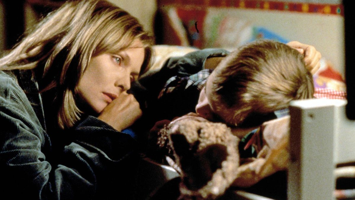 Streaming. Michelle Pfeiffer conmueve con un tremendo drama en Netflix.