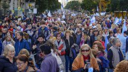 Numerosas movilizaciones en apoyo a Macri y contra Cristina Kirchner