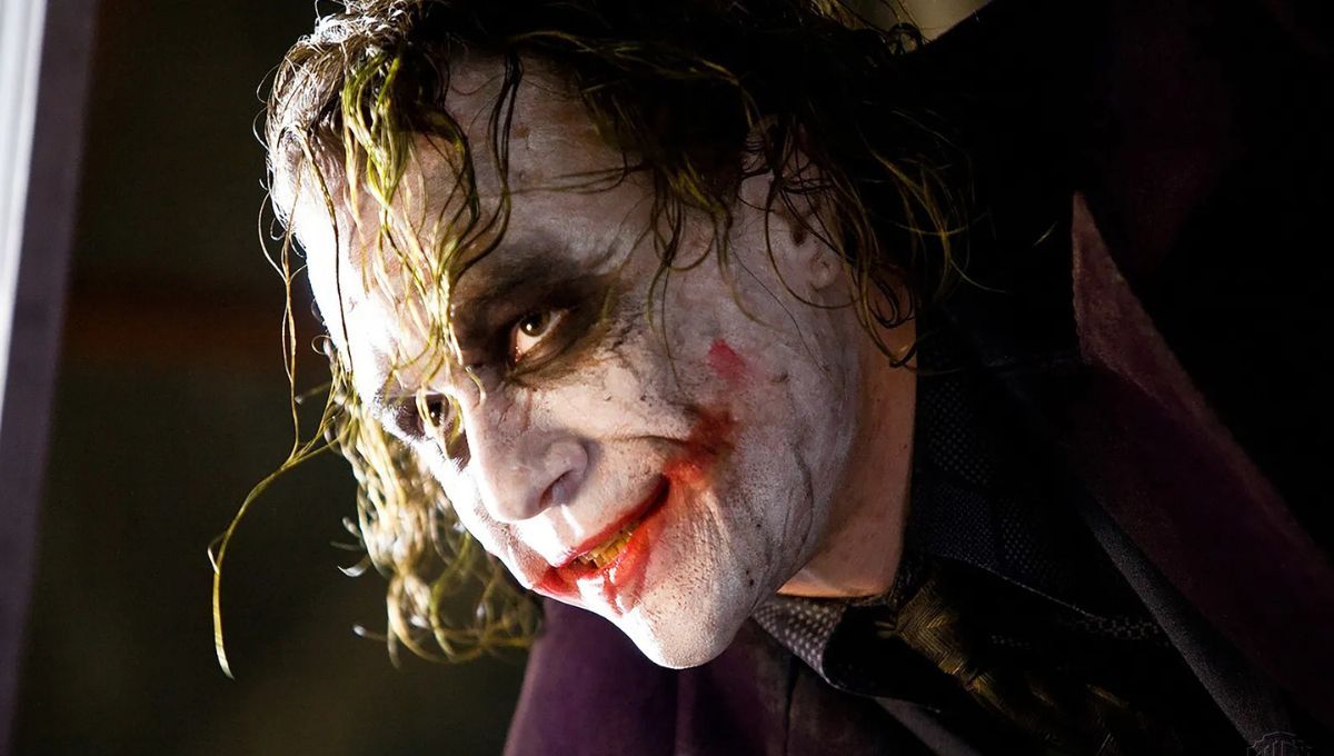 ¿Qué color de labial usaba Heath Ledger cuando hizo de el Joker?