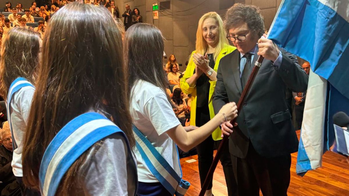Javier Milei durante un acto de inicio del ciclo lectivo 2024 donde habló de socialismo y de los zurditos.