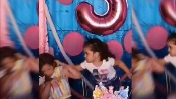 Maria Eduarda y Maria Antonia, la historia detrás del viral del cumpleaños