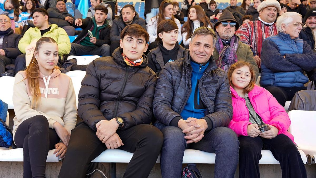 Familia Abatelli: Mercedes, Lautaro, Luciano y Amalia. Familia Abatelli: Mercedes, Lautaro, Luciano y Amalia.