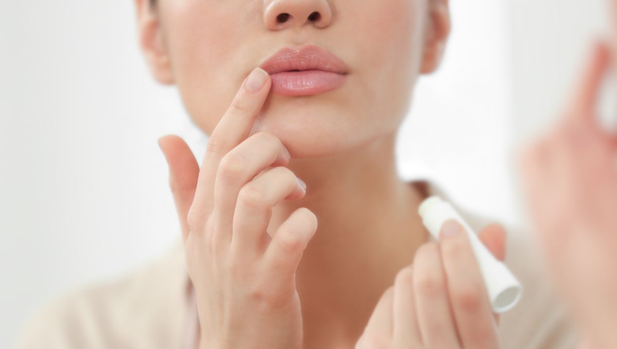 Cómo hacer un labial casero de coco para reparar labios agrietados y secos