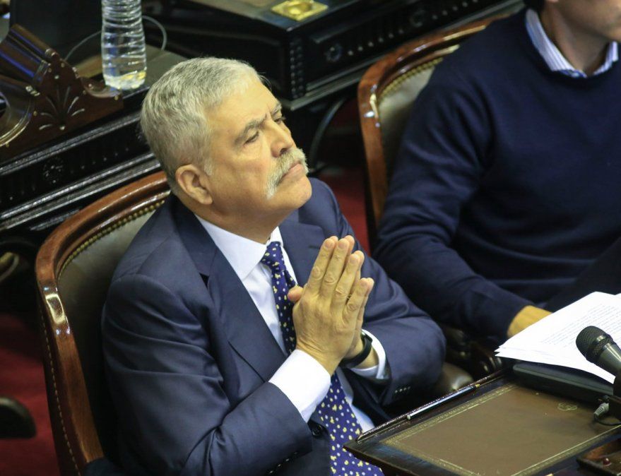 Julio De Vido podrá ser allanado, pero conservará los fueros