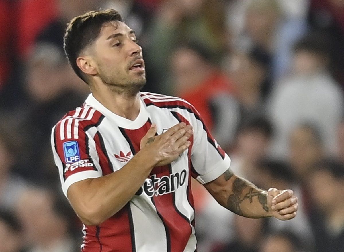 Gonzalo Montiel es duda para el partido por Copa Sudamericana.