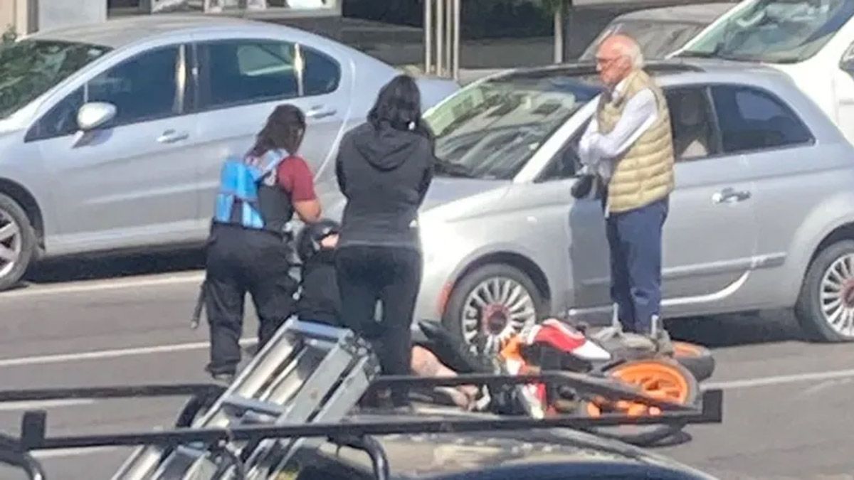 Carlos Bianchi protagonizó un accidente con una moto.