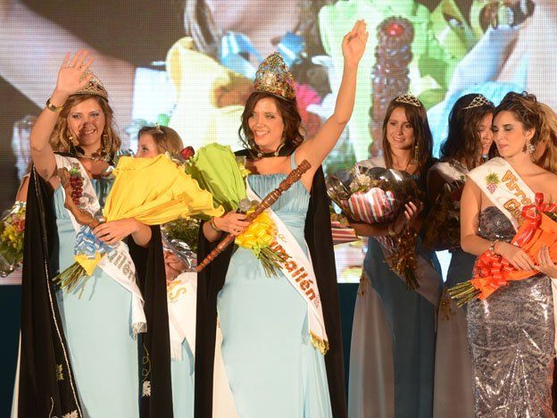 La nueva Reina de la Vendimia de Guaymallén es Andrea Haudet, representante de Los Corralitos
