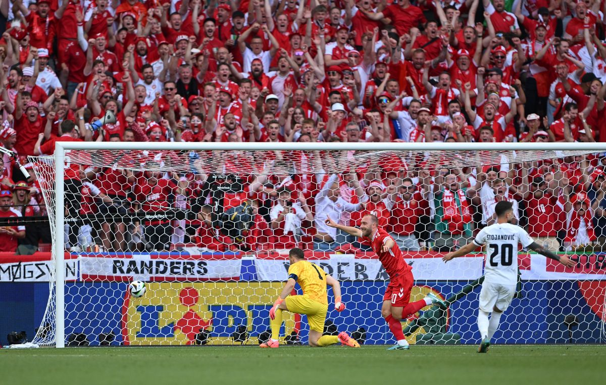Christian Eriksen marcó en el debut de Dinamarca en la Eurocopa. Christian Eriksen marcó en el debut de Dinamarca en la Eurocopa.