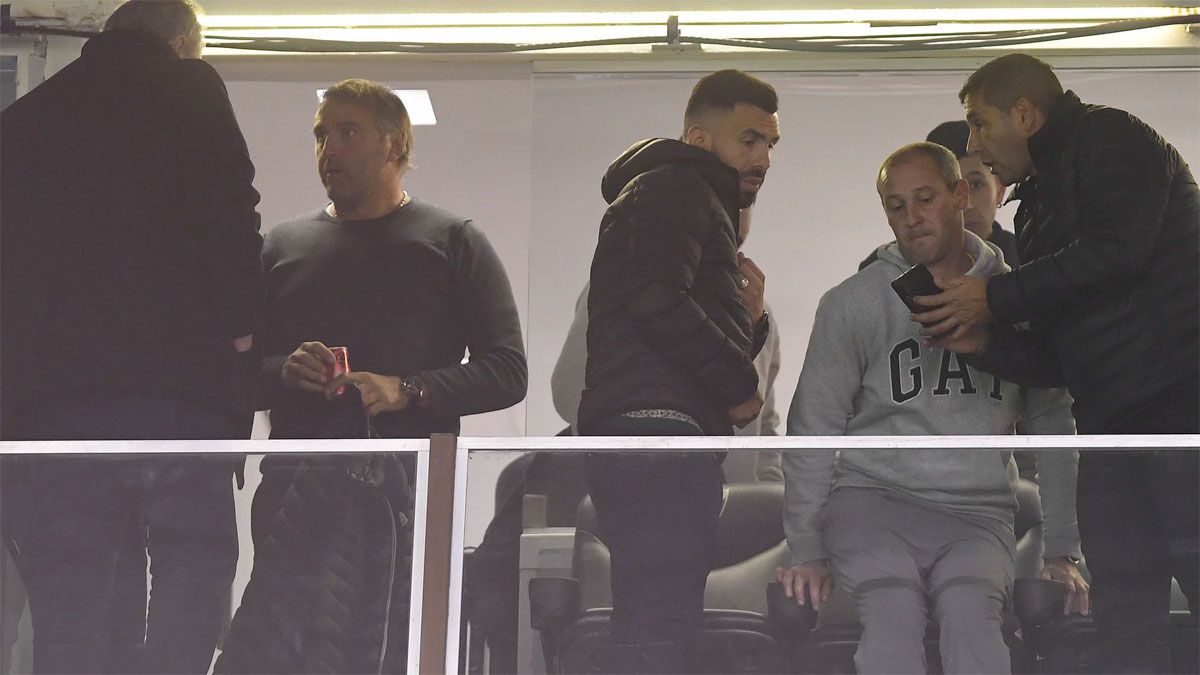 El Chapa Retegui fue cauto a la hora de responderle a Carlos Tevez.