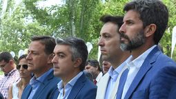 El gobernardo Rodolfo Suarez junto a los intendentes Sebastián Bragagnolo (Luján de Cuyo), Tadeo García Zalazar (Godoy Cruz) y Ulpiano Suarez (Ciudad).&nbsp;
