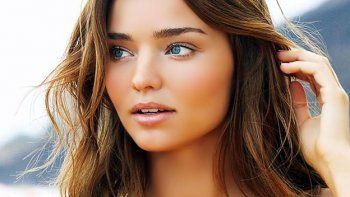 Miranda Kerr vende sus productos en 