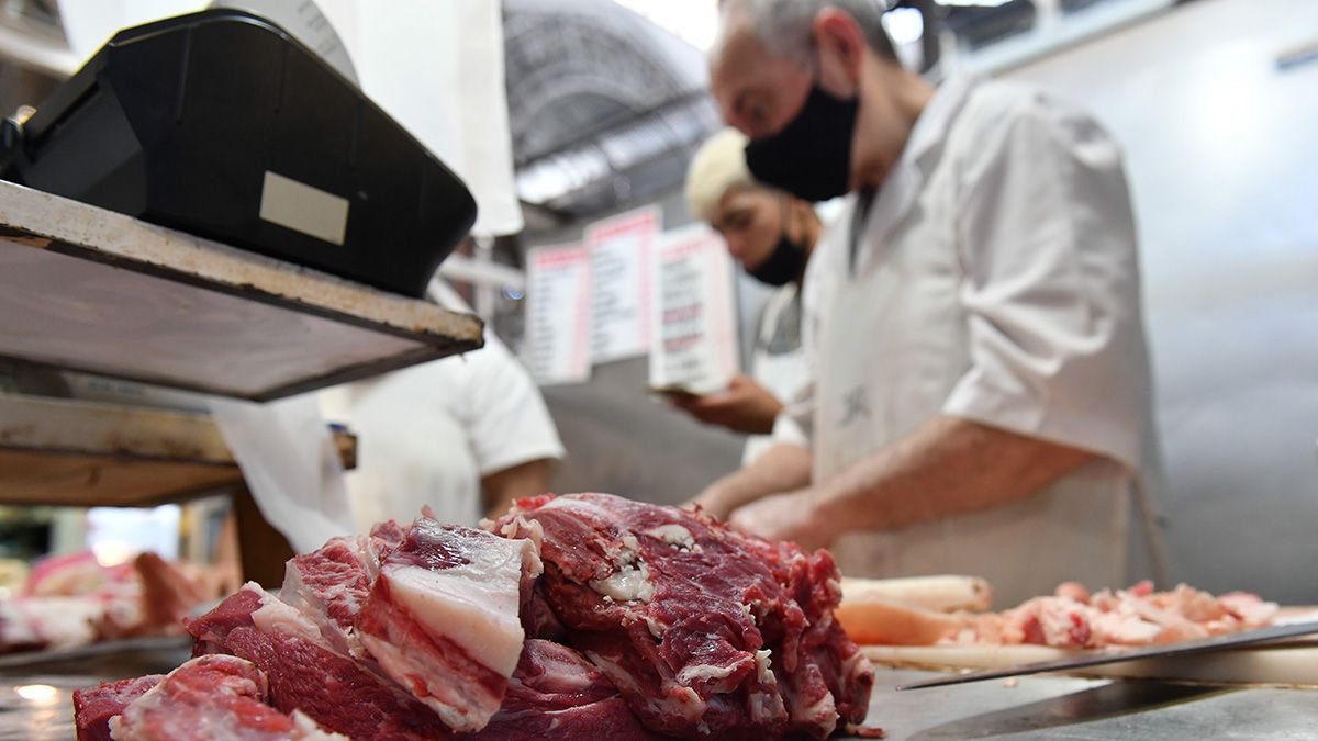 Kulfas anunció un nuevo acuerdo de precios de carnes que regirá desde el 11 de mayo hasta fin de año.
