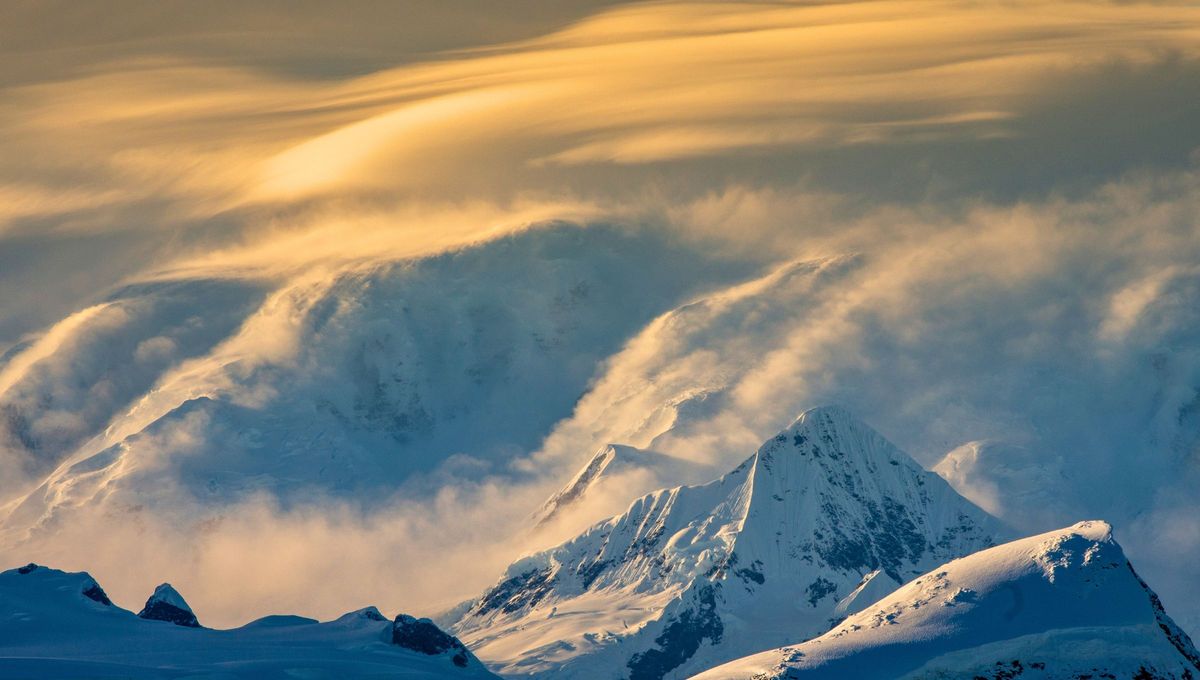 Son muchas las variables que hacen que la Antártida sea un continente extremo en términos climáticos. Son muchas las variables que hacen que la Antártida sea un continente extremo en términos climáticos. 