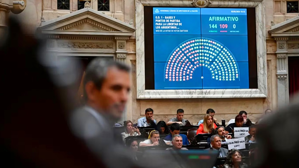 La mendocina Mercedes Llano presentó un proyecto de transparencia de las remuneraciones estatales. La mendocina Mercedes Llano presentó un proyecto de transparencia de las remuneraciones estatales.