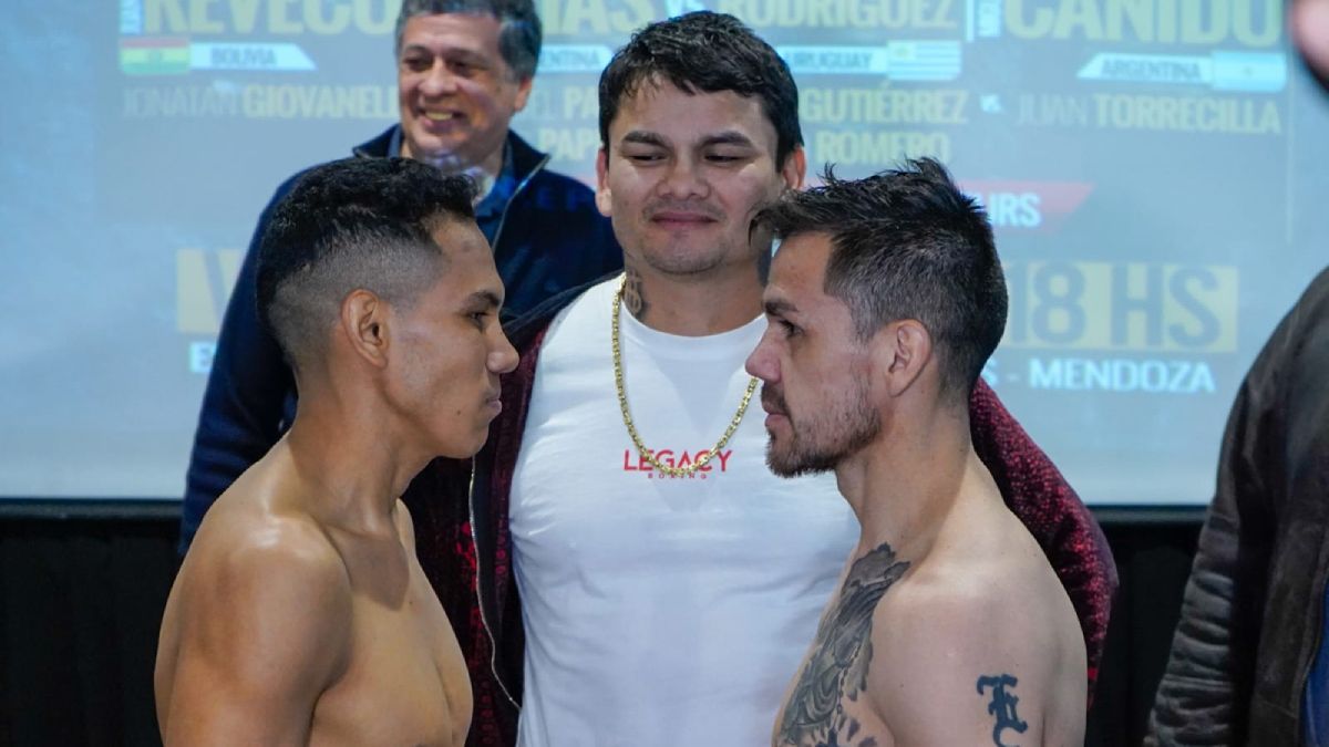 Reveco y el boliviano Canido con el Chino Maidana