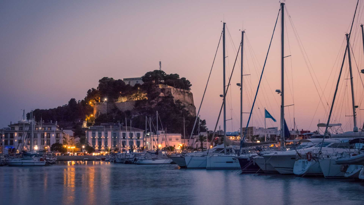 Si deseas descubrir un paraíso en Alicante y disfrutar de hermosas playas y exquisita gastronomía, no puedes perderte este hermoso pueblo. Si deseas descubrir un paraíso en Alicante y disfrutar de hermosas playas y exquisita gastronomía, no puedes perderte este hermoso pueblo.