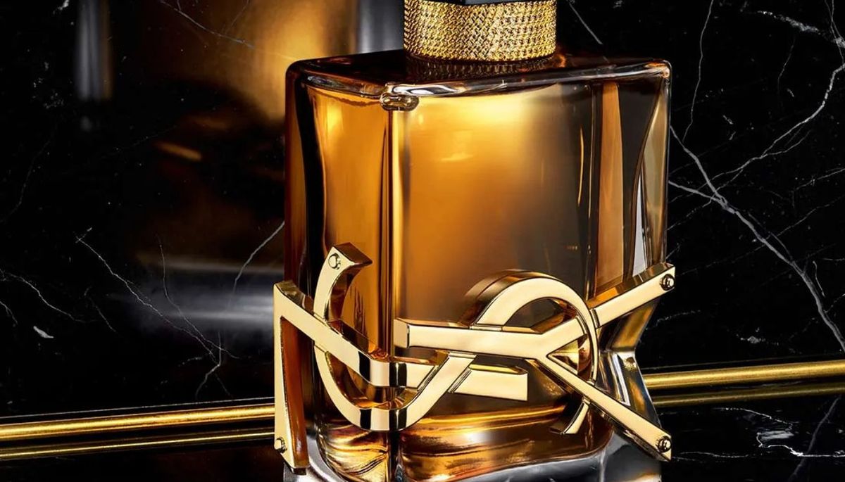 YSL Libre Intense es un perfume intenso, salvaje y ardiente.