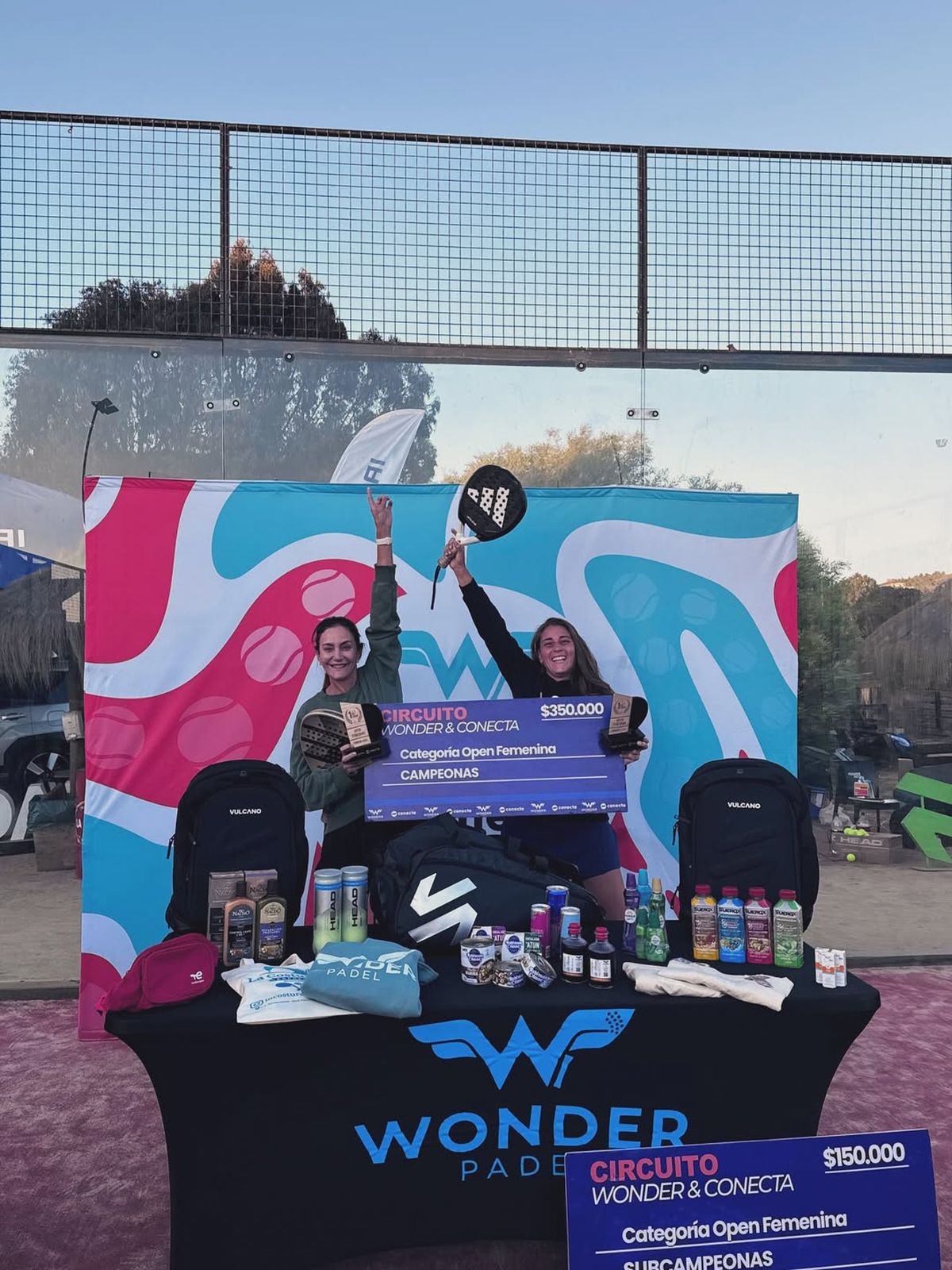 Entre otros premios, Luciana Aymar y su compañera ganaron 350.000 pesos chilenos (unos 565.000 pesos argentinos).