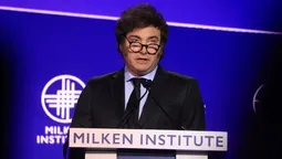 El Presidente Javier Milei anunció una ley para el SUPER RIGI al regreso de Estados Unidos.