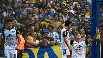 Luciano Paredes vivió un sábado histórico con el gol que marcó para Gimnasia y Esgrima ante Boca Luciano Paredes vivió un sábado histórico con el gol que marcó para Gimnasia y Esgrima ante Boca