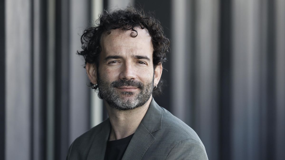 El escritor Luis López Carrasco.