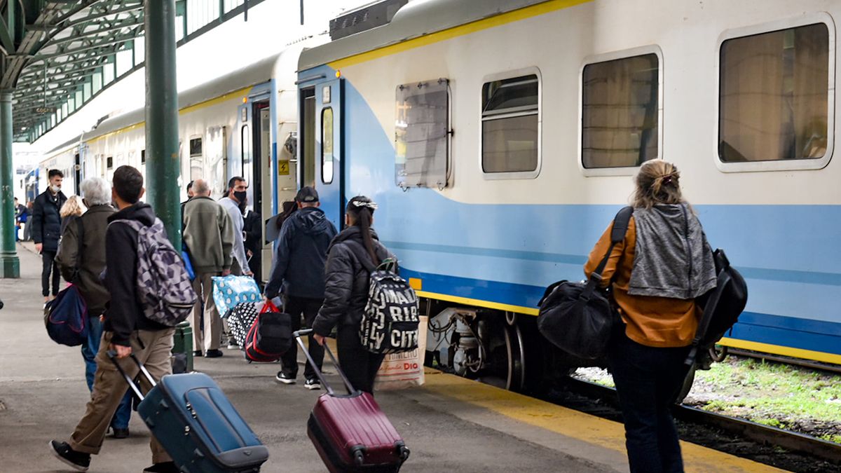 El presidente Alberto Fernández ha tomado como estratégica la importancia del tren de pasajeros y se han hecho esperanzadores anuncios. En Mendoza se espera con ansiedad el retorno de este servicio de transporte