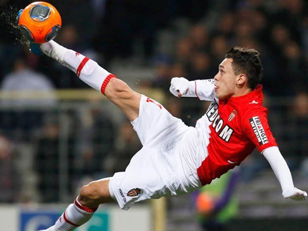 La tijera de Ocampos, el mejor gol del mes