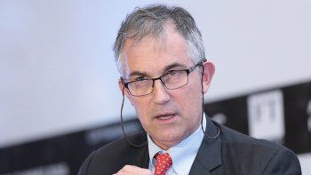 Un periodista británico, obligado a abandonar Hong Kong en una semana
