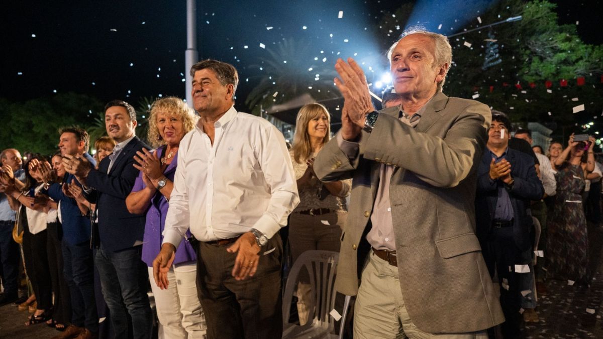 Raúl Rufeil estuvo acompañado por Mario Abed y Luis Petri. Raúl Rufeil estuvo acompañado por Mario Abed y Luis Petri.