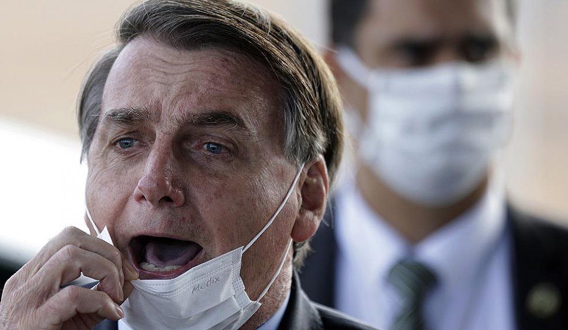 El presidente de Brasil Jair Bolsonaro defiende el uso de la hidroxicloroquina contra el&nbsp; coronavirus, pese a que la comunidad científica sostiene que no está comprobada su eficacia