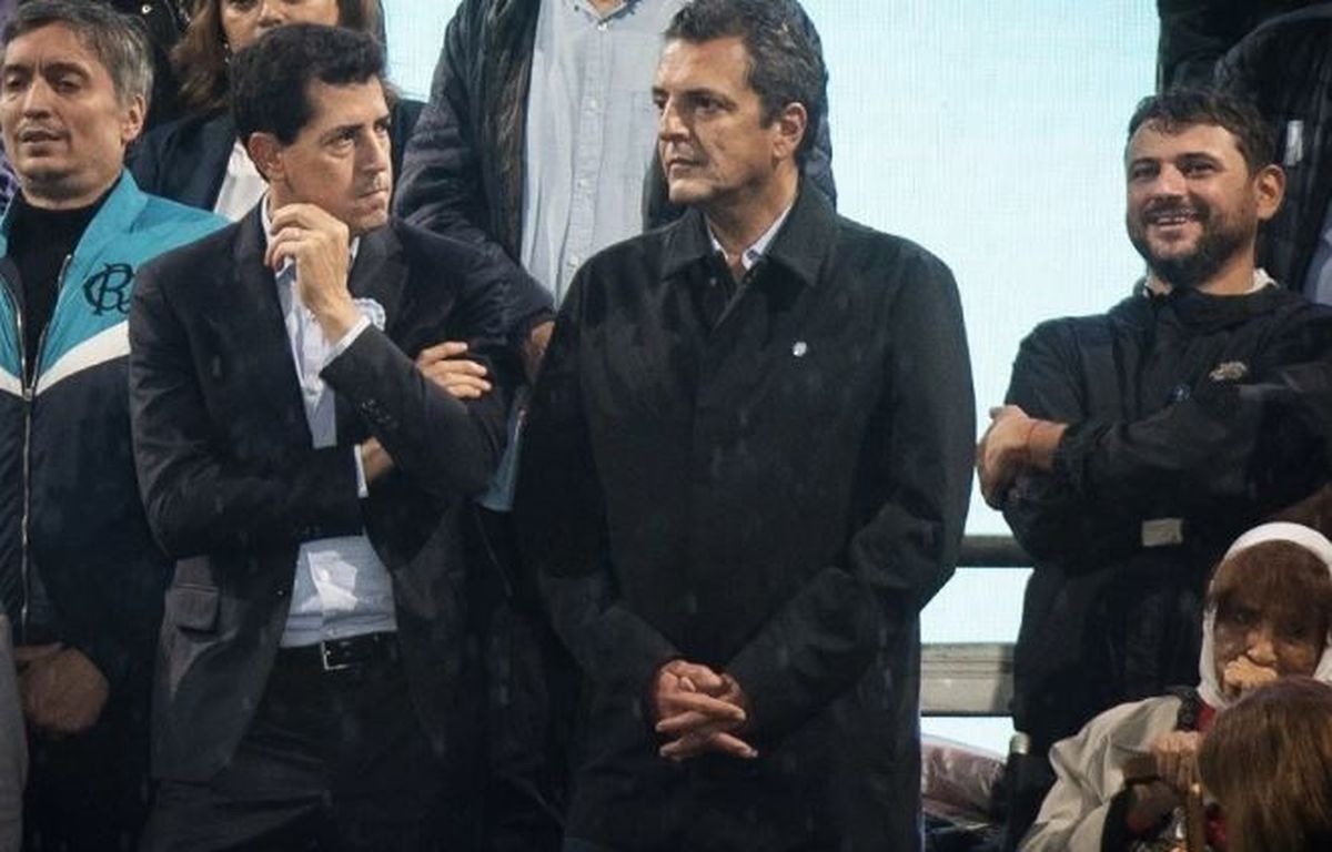 Massa y Grabois compartieron hace poco un acto que encabezó Cristina Kirchner. Massa y Grabois compartieron hace poco un acto que encabezó Cristina Kirchner.