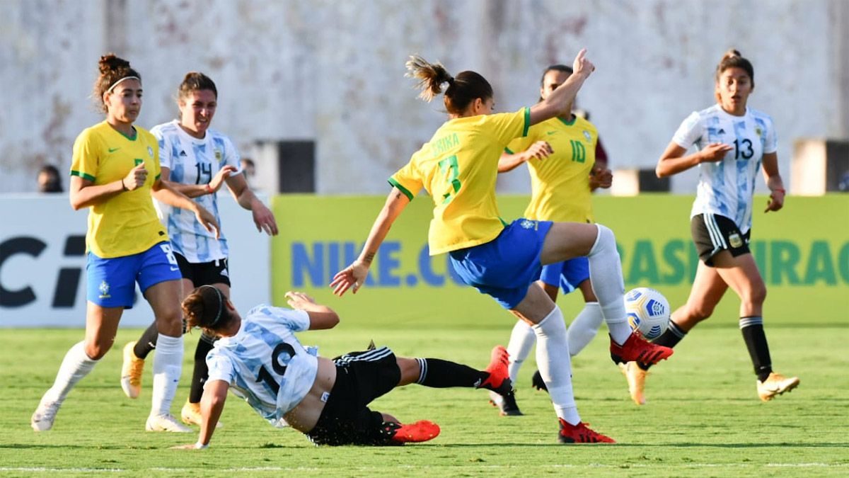 Argentina se probó con Brasil en un amistoso