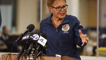 Toque de queda en Los Ángeles tras las violentas protestas