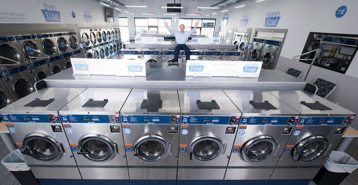 Lás máquinas lavadoras son una gran fuente de dinero. Lás máquinas lavadoras son una gran fuente de dinero.
